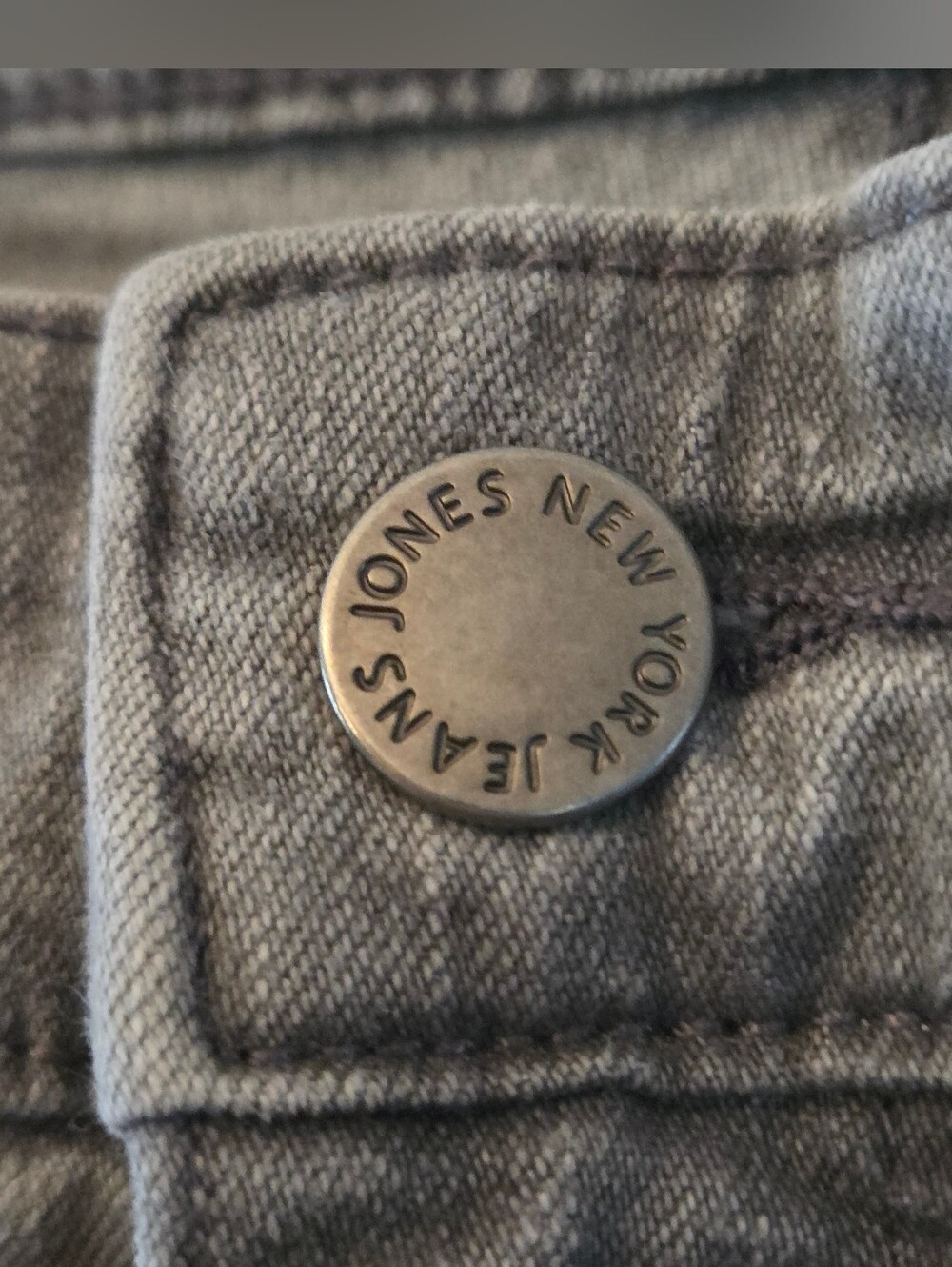 Jones New York Lexington Straight Grey Denim Jeans Size 8 - Picture 3 of 8